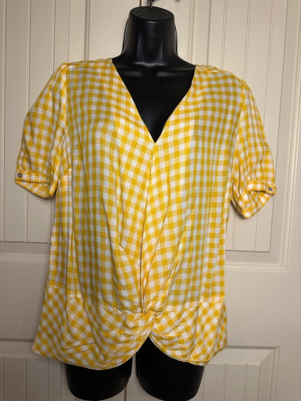 Kut From the Kloth Yellow White Gingham Picnic Plaid Short Sleeve V Neck Shirt S
